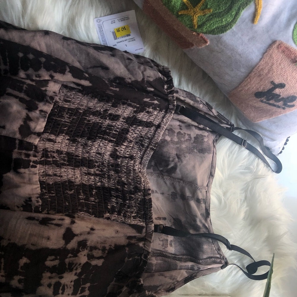 BRAND NWT Volcom Romper